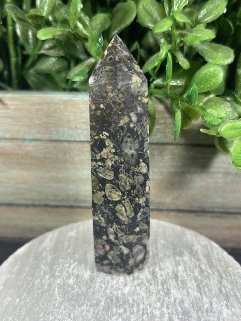 Plum Blossom Jade Tower