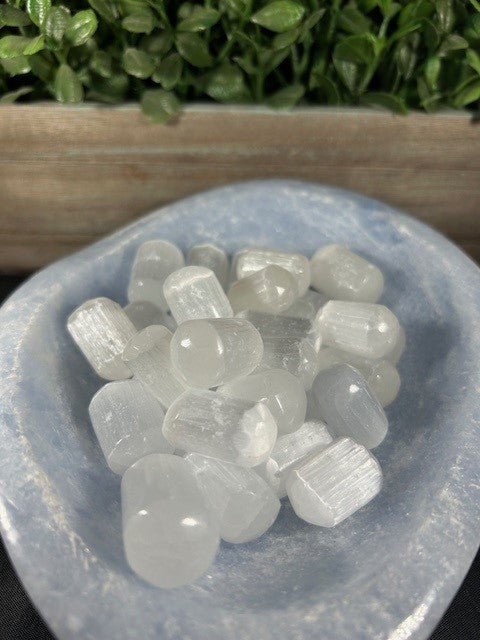 Selenite Tumbles