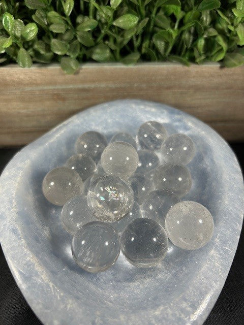 Clear Quartz Mini Spheres